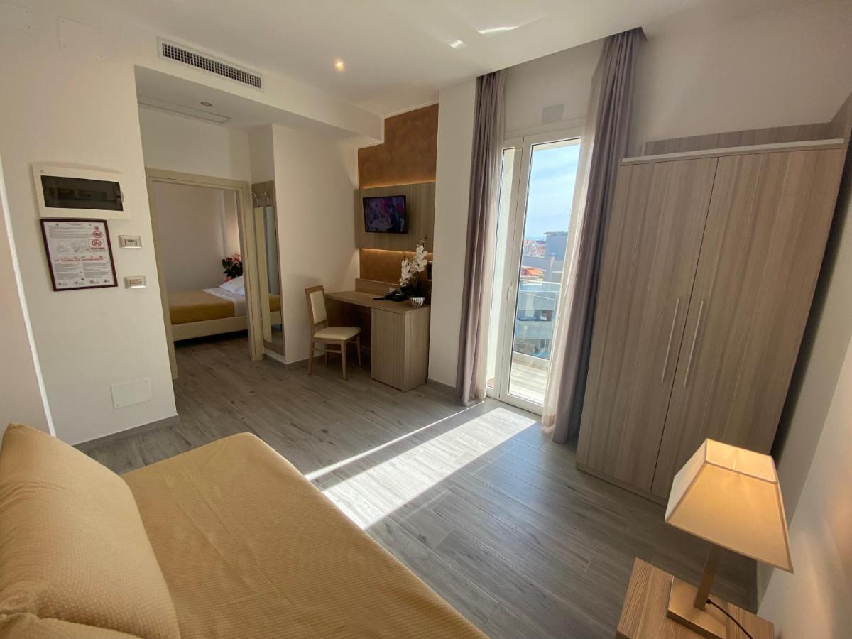 Hotel Caesar Paladium Rimini Exteriér fotografie