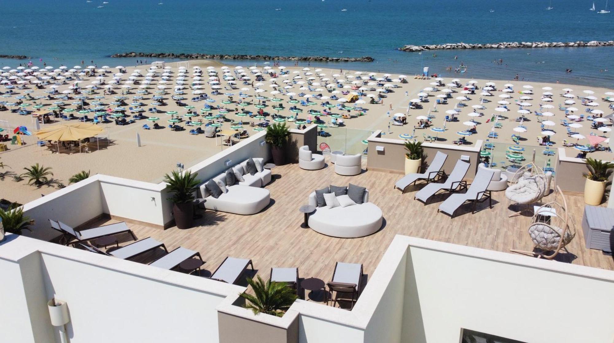 Hotel Caesar Paladium Rimini Exteriér fotografie