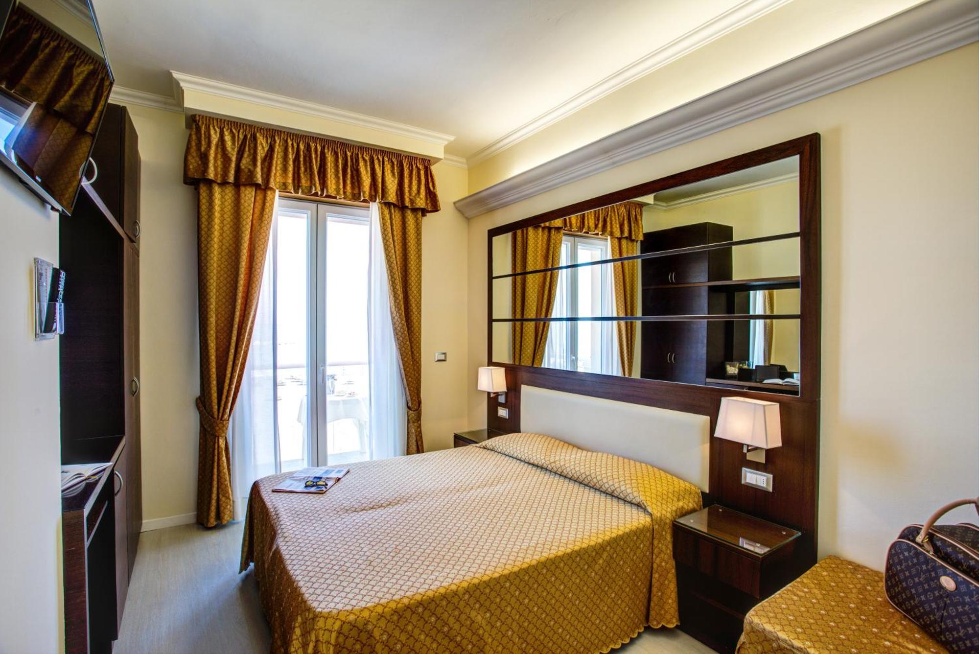 Hotel Caesar Paladium Rimini Pokoj fotografie