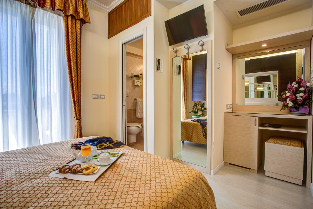 Hotel Caesar Paladium Rimini Exteriér fotografie