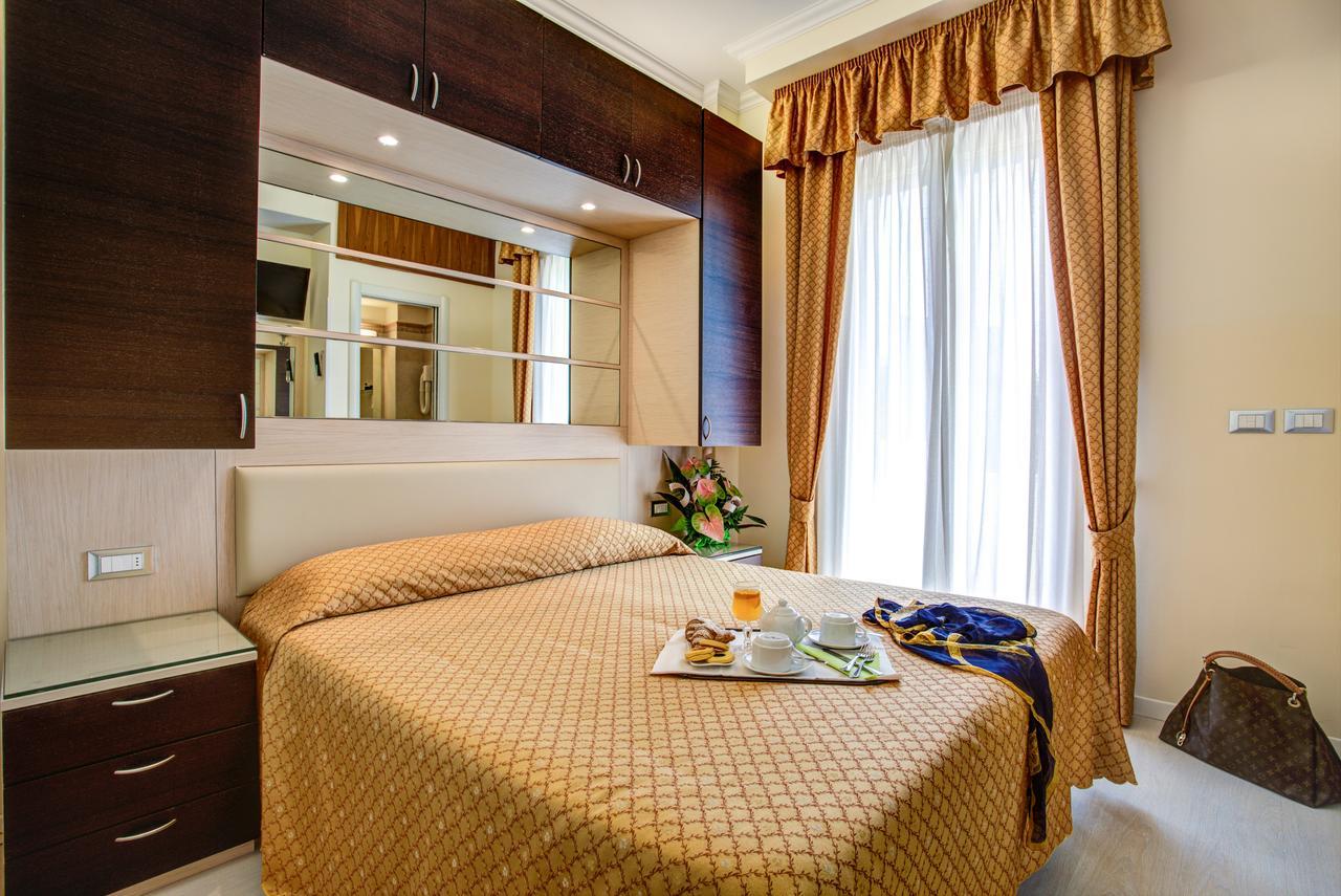 Hotel Caesar Paladium Rimini Exteriér fotografie